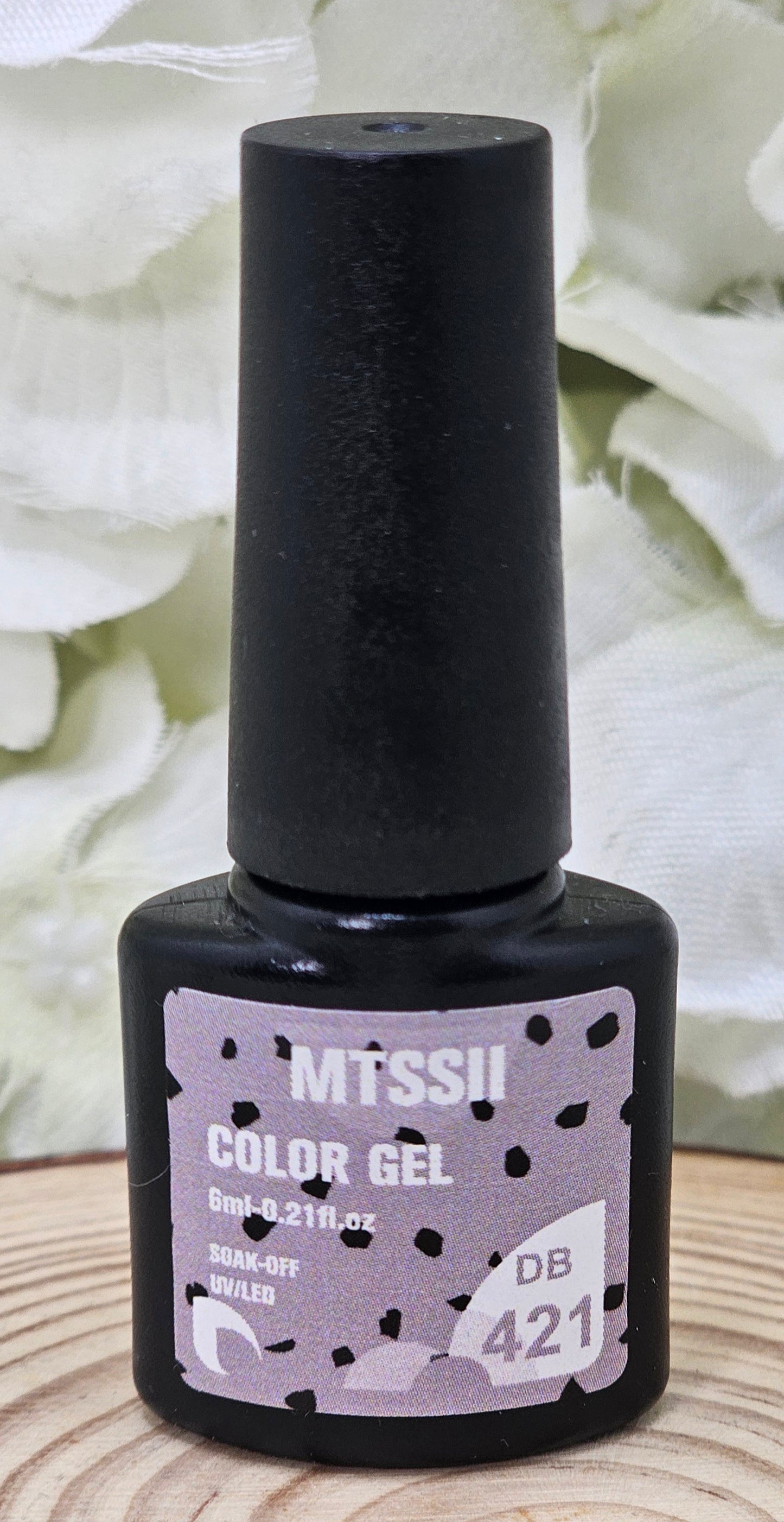 Eggshell Effect Gel Nail Polish