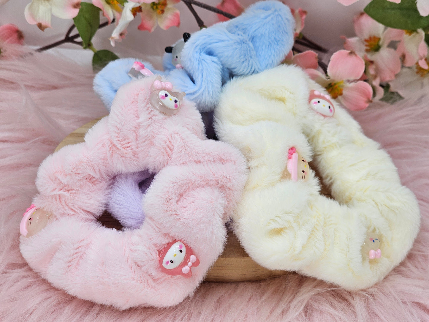 Sanrio Characters Fluffy Scrunchie